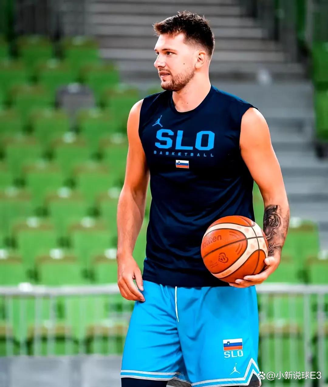 东契奇回归赛场,爆冷首场状态亮眼,加拿大队观众沸腾!的简单介绍 东契奇回归赛场,爆冷首场状态亮眼,加拿大队观众沸腾!的简单介绍