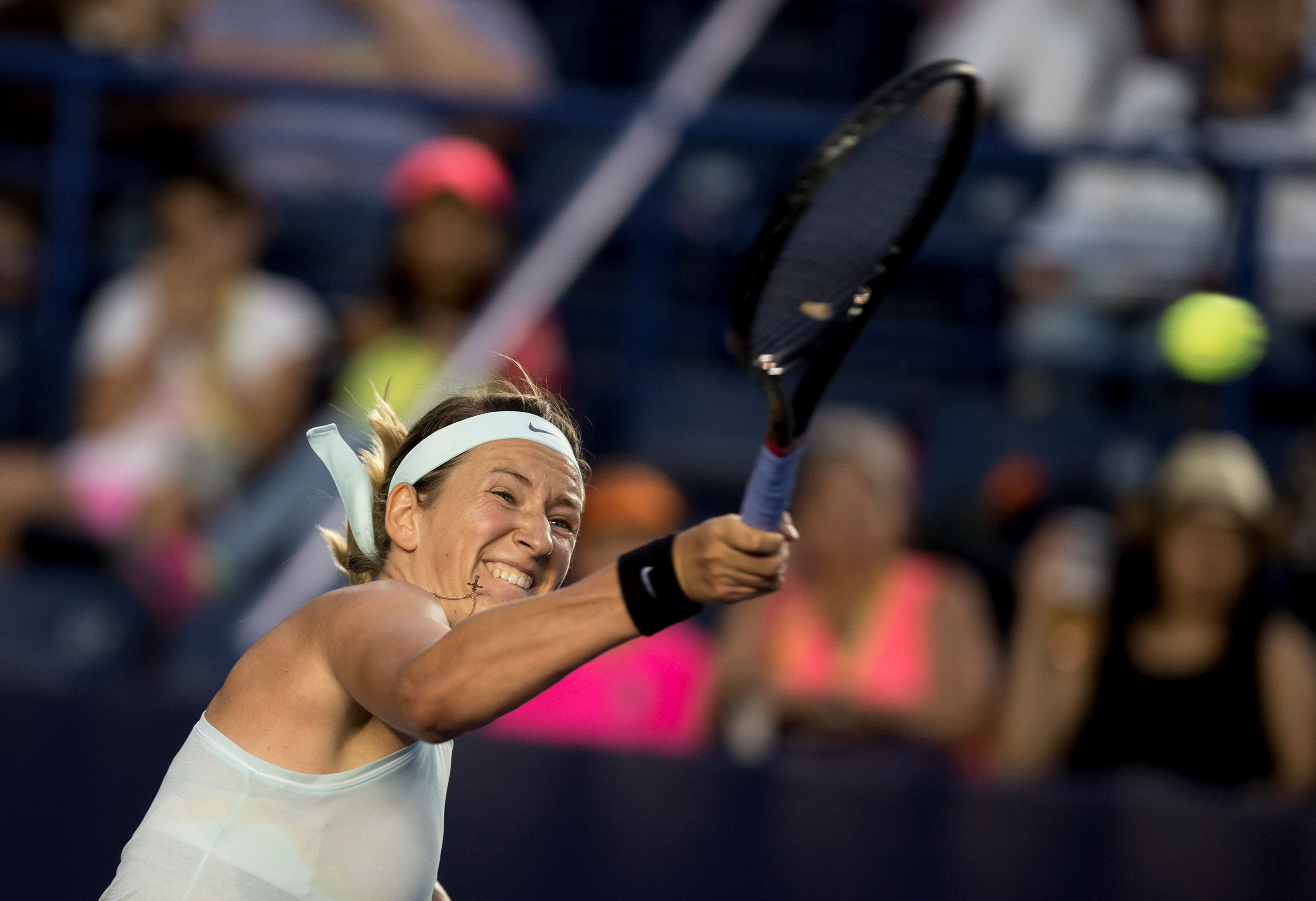 3377-阿扎伦卡爆冷击败MAD，关键助攻引爆全场！的简单介绍