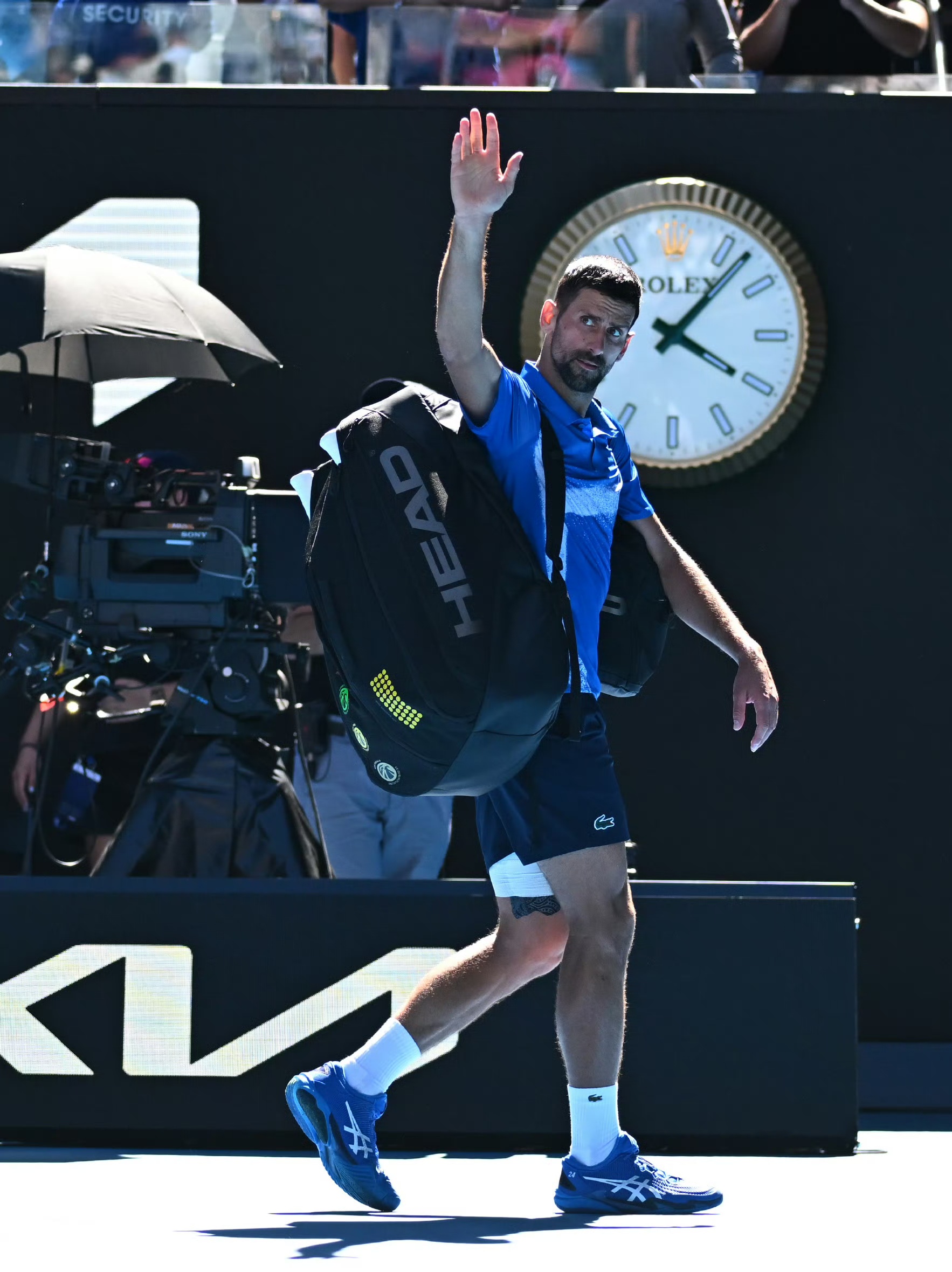 3377-德约科维奇回归赛场，高光表现首场状态亮眼，日本队观众沸腾！的简单介绍